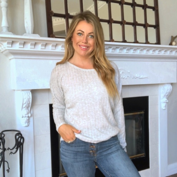 Green Envelope Gray Ribbed Long Sleeve Slouch Tee - Picture 2 of 7